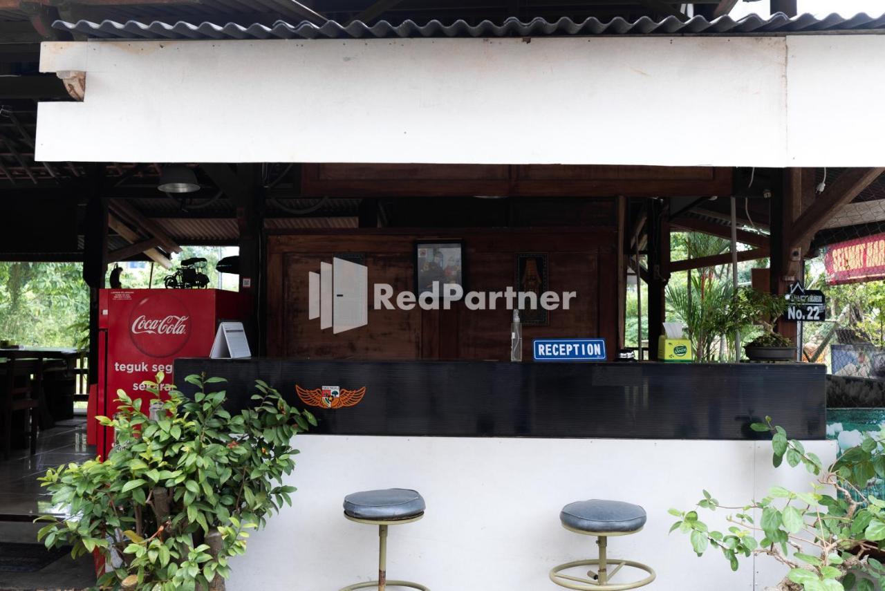 Pondok Kelapa Homestay Lampung Mitra Reddoorz バンダールランプン エクステリア 写真