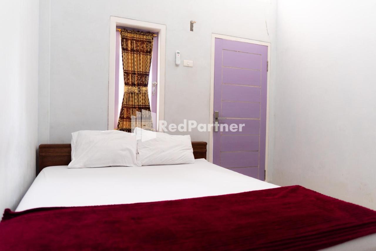 Pondok Kelapa Homestay Lampung Mitra Reddoorz バンダールランプン エクステリア 写真