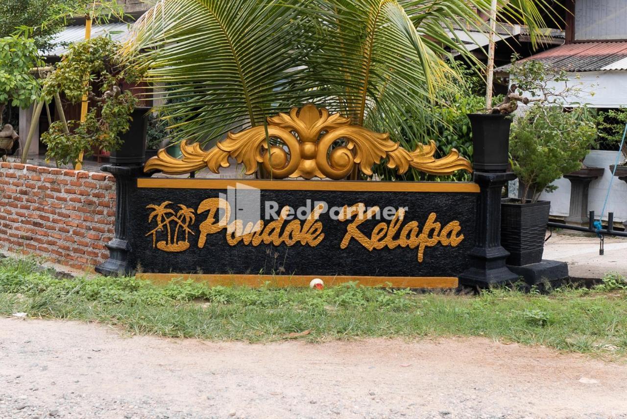 Pondok Kelapa Homestay Lampung Mitra Reddoorz バンダールランプン エクステリア 写真