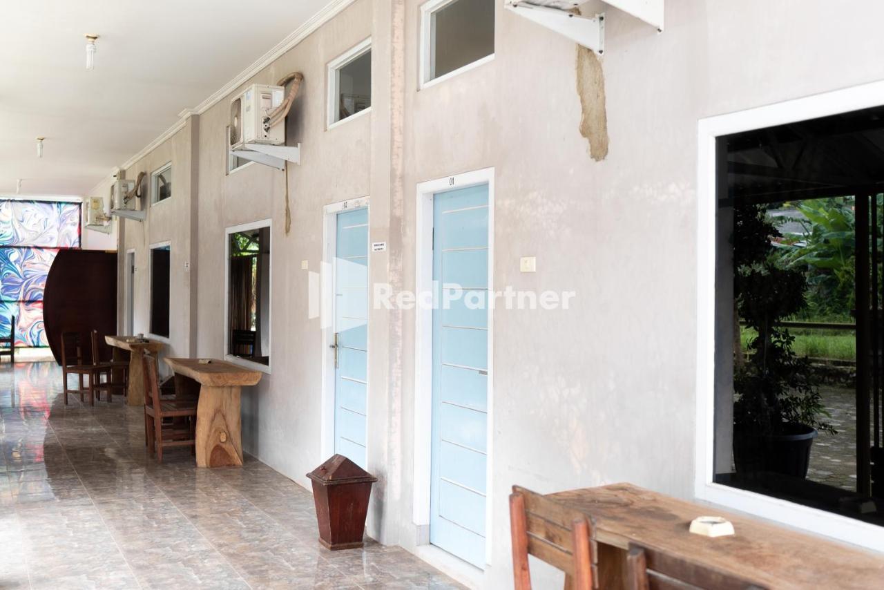 Pondok Kelapa Homestay Lampung Mitra Reddoorz バンダールランプン エクステリア 写真