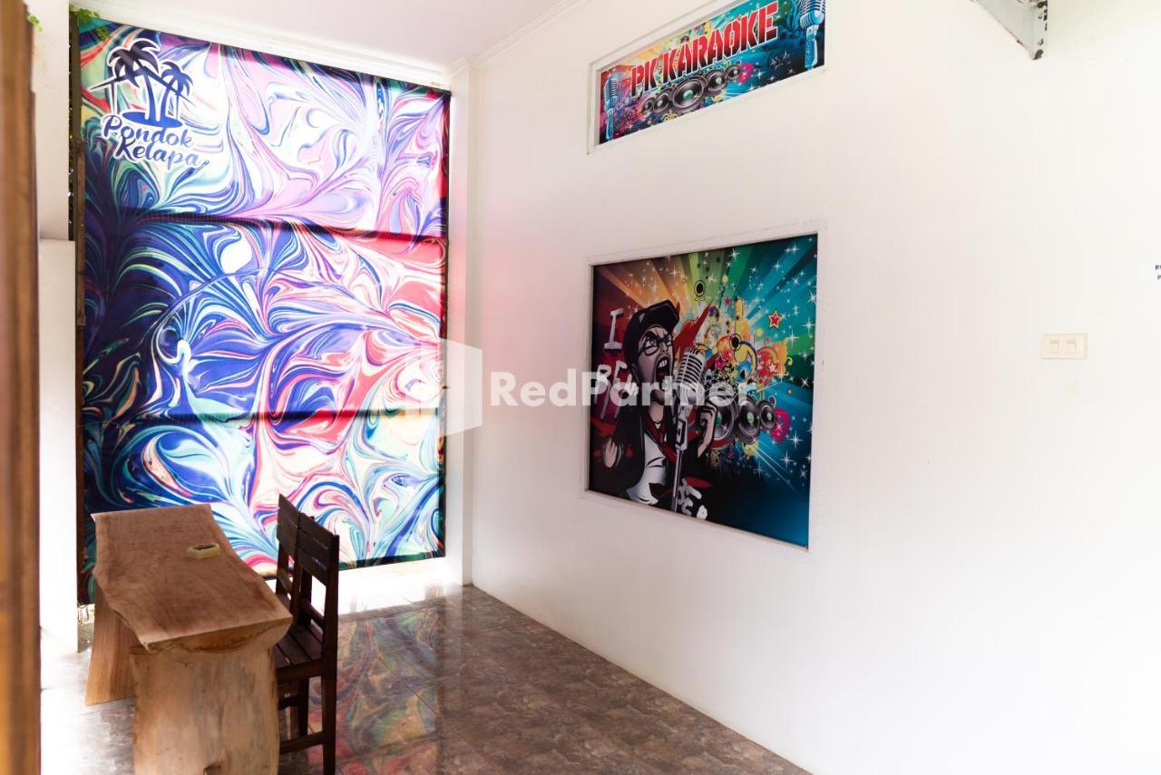 Pondok Kelapa Homestay Lampung Mitra Reddoorz バンダールランプン エクステリア 写真