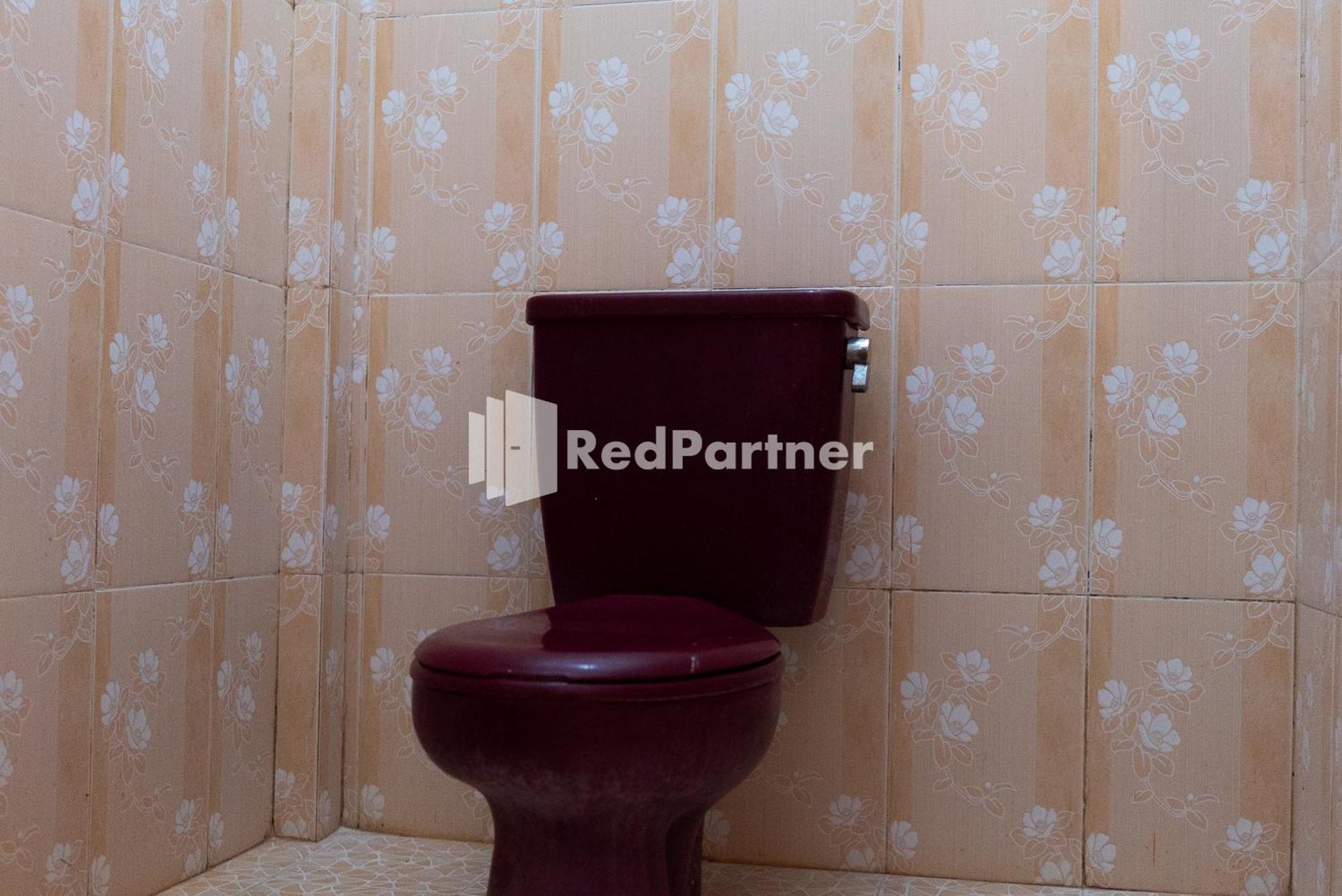 Pondok Kelapa Homestay Lampung Mitra Reddoorz バンダールランプン 部屋 写真